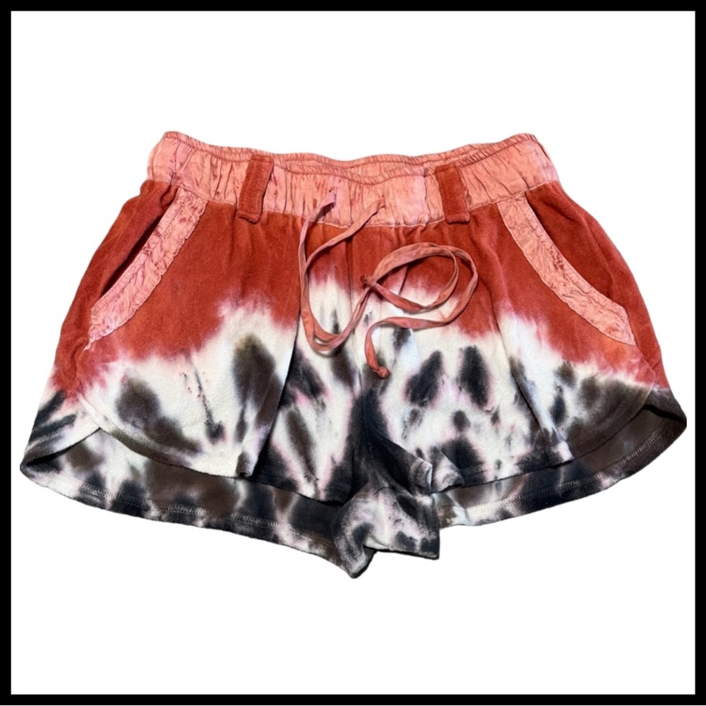 YOUNG FABULOUS & BROKE Tie Dye Solar Shorts